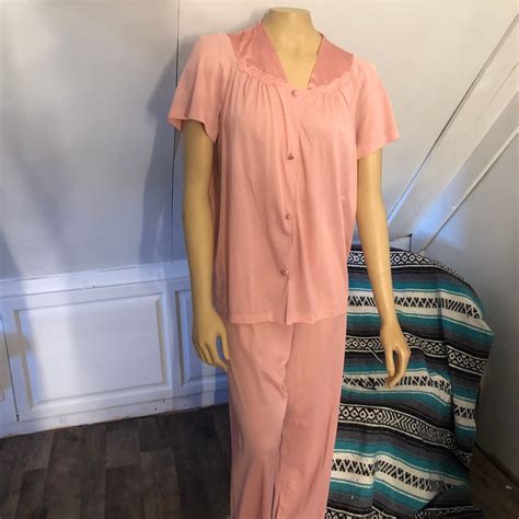 Vintage Vanity Fair Medium 2pc Pajama Set Pink Womens Sleepwear