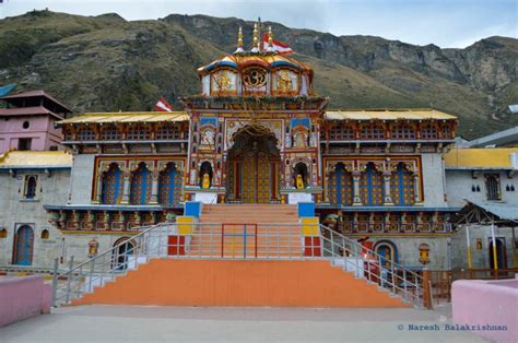 Badrinath Temple - History, Interesting Facts, Deities, Travel, Hotels,