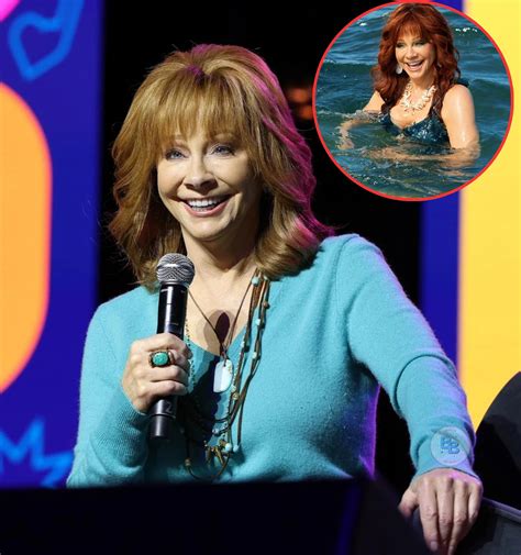 The New - Legend Country Music Reba McEntire Continues to Make Social