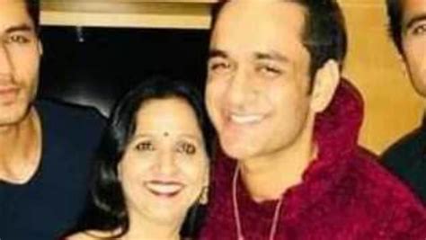 Bigg Boss Vikas Gupta S Mother Responds To His Claims That She