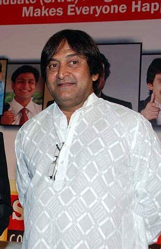 Mahesh Manjrekar Slumdog Millionaire