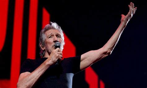 Roger Waters lanza su regrabación completa de The Dark Side of the Moon