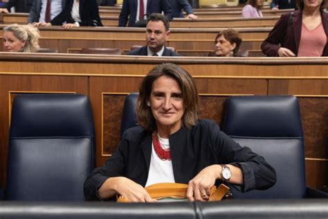 Fracaso de Feijóo el PP europeo acepta a Teresa Ribera como