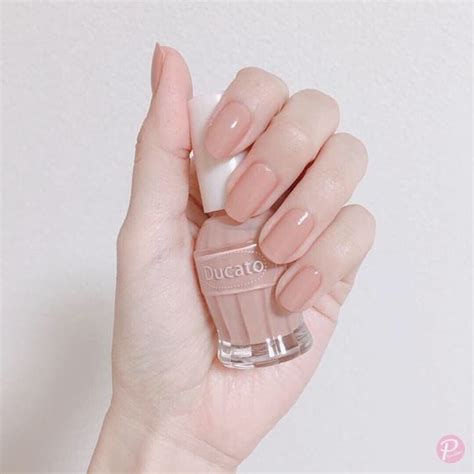 14 Ideas paras hacer del nude tu color favorito de uñas Moda y Estilo