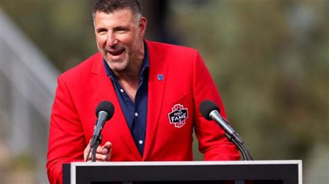 Report: Mike Vrabel is interested in replacing Bill Belichick