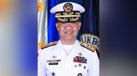 Rear Admiral Adeluis Bordado Itinalagang Bagong Flag Officer In