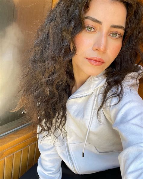 Sarah El-Shamy - Sarah El-Shamy added a new photo.