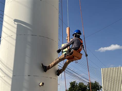 Colaboradores Da Unifev Recebem Treinamento Para Trabalho Em Altura