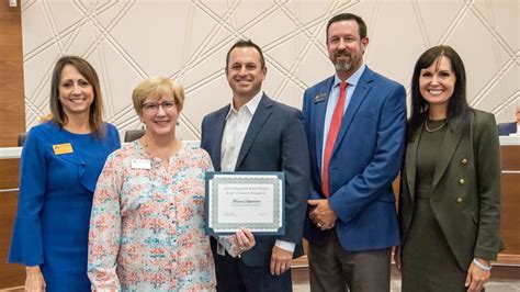 District Receives Excellence Award For Financial Reporting From