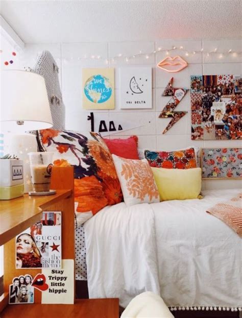 What Your Dorm Room Theme Should Be Based On Your Zodiac Society19 Dorm Room Designs Dorm