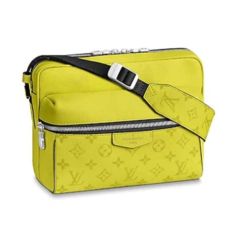 Louis Vuitton Lv Unisex Outdoor Messenger Taiga Leather Monogram Canvas