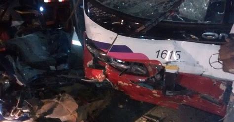 G1 Motorista Morre Em Colisão Frontal Contra ônibus Na Br 364 Em