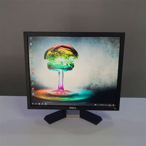 Jual Lcd Monitor Dell Inch Square Kotak Di Lapak R William D T