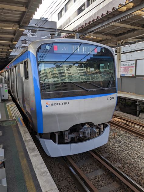 相模鉄道 相鉄11000系電車 11001 鶴ヶ峰駅 鉄道フォト・写真 By Tsurugi2999さん レイルラボraillab