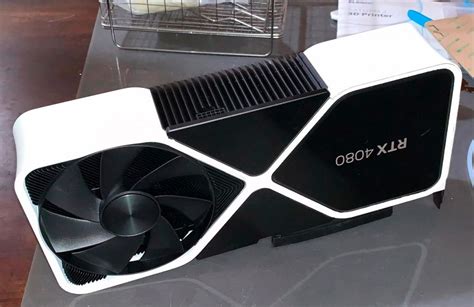 Une Geforce Rtx Founders Edition White Existe Ginjfo