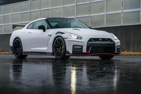 Nissan GTR Nismo Wallpapers - Top Free Nissan GTR Nismo Backgrounds ...