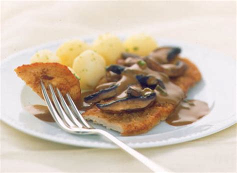 Veal Scaloppine with Mushroom Marsala Sauce recipe | Dairy Goodness