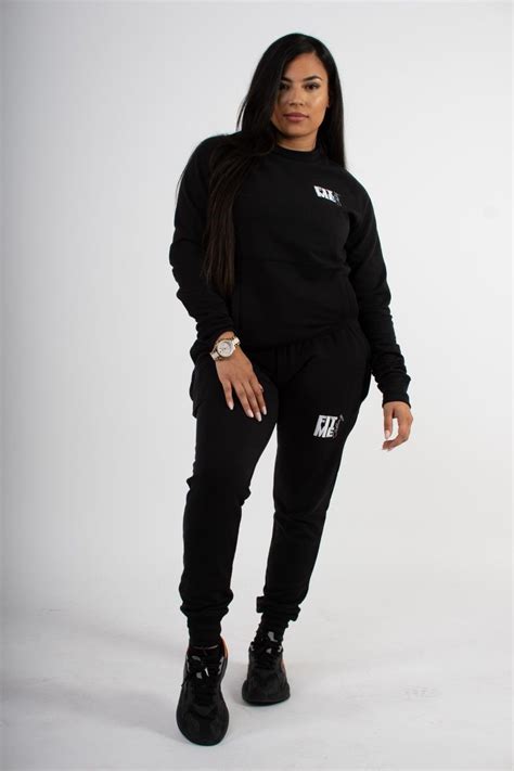 Essential Tracksuit Style Tracksuit Casual Streetwear Fashion