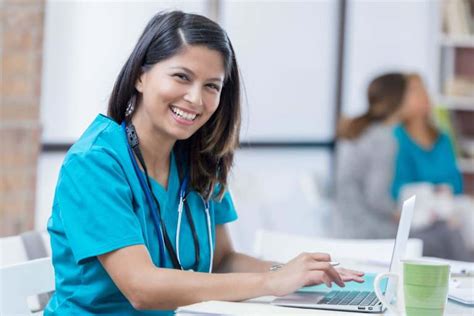 Long Term Care Nurse Career Overview NurseJournal Org