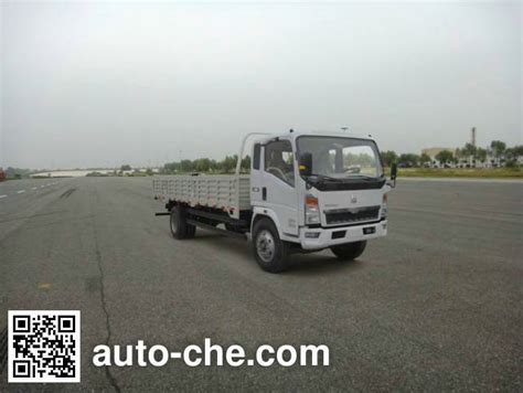 Sinotruk Howo Cargo Truck ZZ1107D4215C1 Manufactured By Sinotruk Jinan