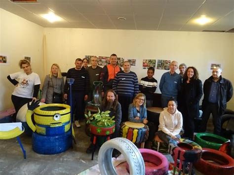 Avec Cecler Des Ateliers Pour Valoriser De Vieux Pneus Clermont