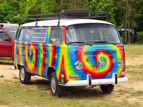 Pin By Randy On Volkswagen Minibus Volkswagen Minibus Hippie Bus