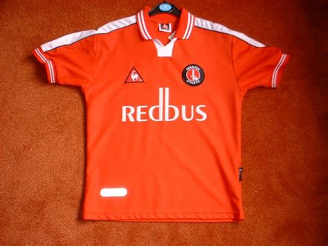 Charlton Athletic Home Football Shirt 2000 2002 Sponsored By Redbus