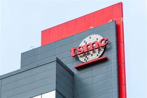 글로벌 몸집 키우는 대만 TSMC 전세계 반도체 매출 30 차지