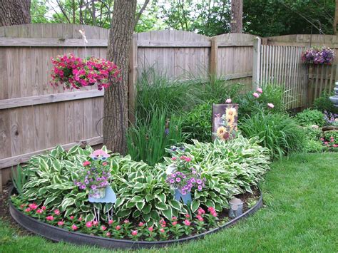Rustic Flower Bed Ideas