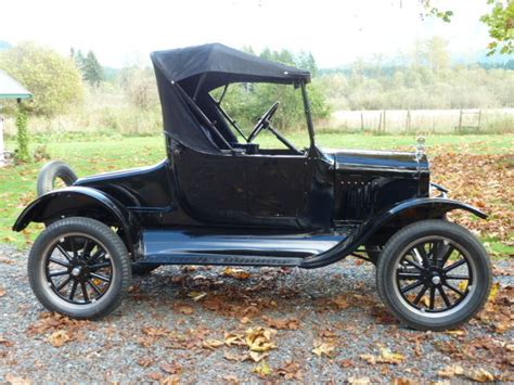 1925 Ford Model T Roadster Completely Restored Antique Collector Car Classic Ford Model T