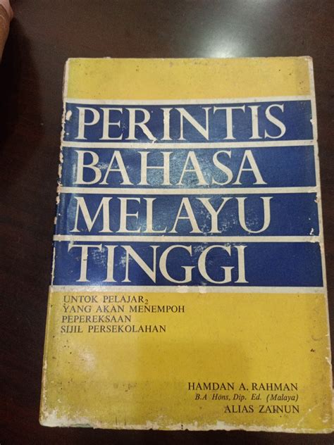 Buku Rujukan Bahasa Melayu Lama 1968 Hobbies And Toys Books And Magazines