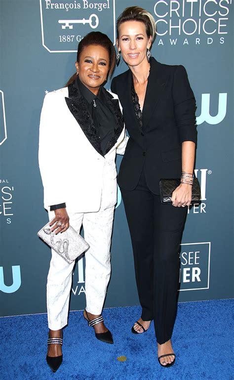 Wanda Sykes’ Wife: What To Know About Her Marriage To Alex Niedbalski ...