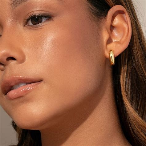 Attitude Thick Hoop Earrings In Gold Hoops Huggies Uncommon James Thick Gold Hoop