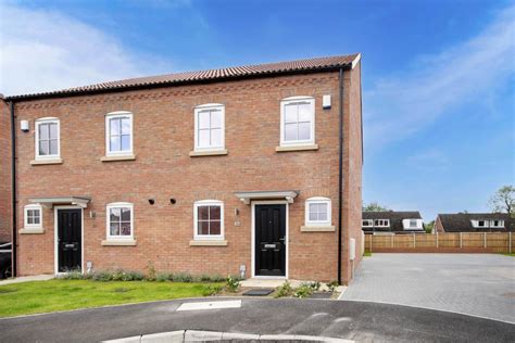 Lapwing Close Beckingham 3 Bed Semi Detached House £217 000