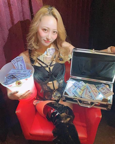 えりぴょんさんのインスタグラム写真 えりぴょんinstagram「 またまたバケツチップと 今年初のアタッシュケースチップくれた