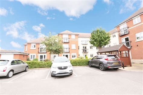 1 Bed Flat For Sale In Seward Court Highcliffe Bh23 Zoopla