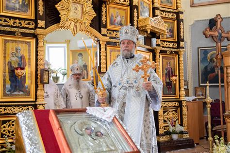 ÎPS Mitropolit Vladimir a oficiat Sfânta și Dumnezeiasca Liturghie