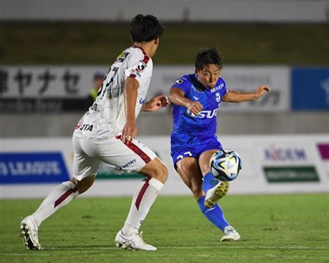 【フォト】アスルクラロ沼津、4−0快勝！リーグ後半戦、白星発進〈j3第20節・沼津−琉球〉｜静岡新聞アットエス