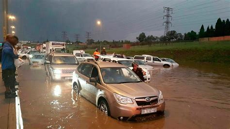 Kzn Floods Death Toll Rises To 395 As More Rain Damaging Winds Forecast For Friday Saturday