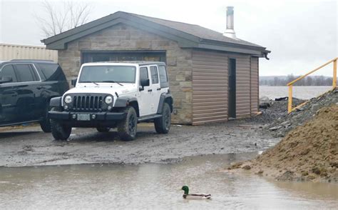 Public gets first look at new flood maps - Les éditions André Paquette