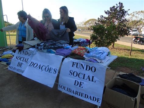 Fundo Social de Solidariedade promove distribuição de roupas no Portal