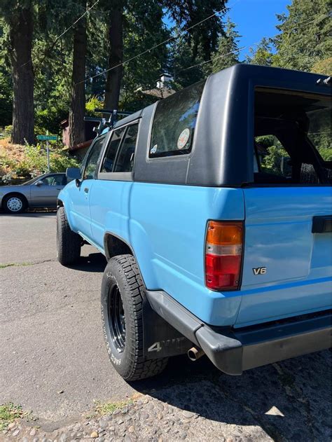 Lifted Survivor: 1988 Toyota 4Runner - DailyTurismo