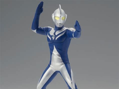 Ultraman Cosmos Hero's Brave - Statue Figure - Ultraman Cosmos Luna Mode