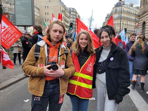 Mayeul Aldebert On Twitter L O Margot Et Anissa Militent Chez Les