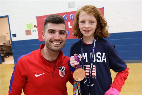 Paralympic athlete inspires students to pursue their dreams - The Core