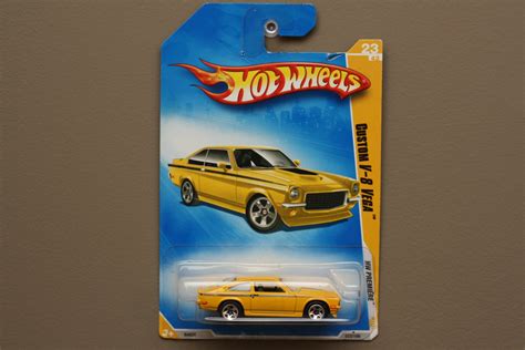 Hot Wheels 2009 Hw Premiere Custom V8 Vega Yellow