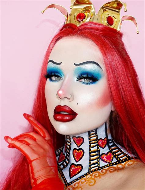 60+ Cool Halloween makeup looks trending this year - Mycozylive.com