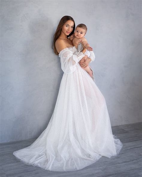 13 Ideas for the Perfect Mommy and Me Photoshoot Outfits