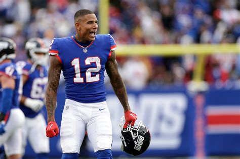 With Giants Expecting Darren Waller To Retire Heres How Much Salary