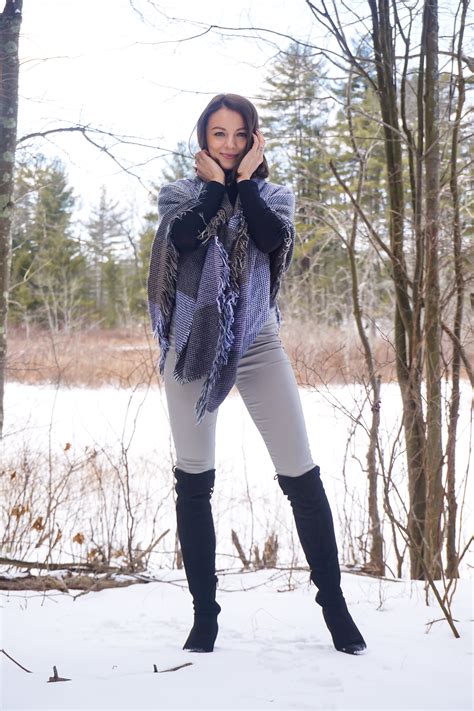 How to Style a Poncho! - Snowy, Winter Photo Shoot — Life of Ardor